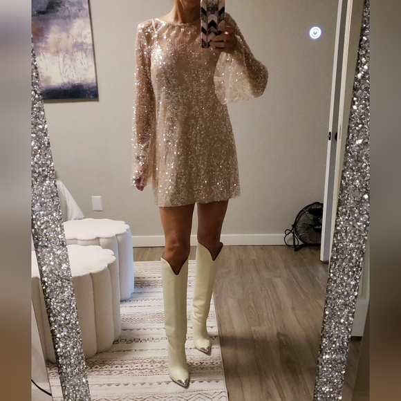 Anthropologie Dresses & Skirts - Mable Champagne Sequin Mini